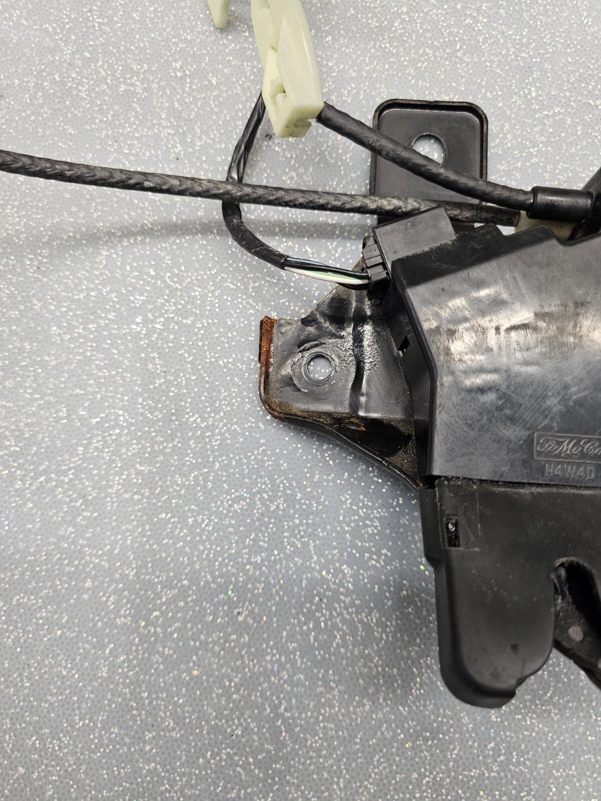 🔥05-07 Ford Focus Rear Trunk Latch Deck Powr Lock Lid Release Actuator Assembly