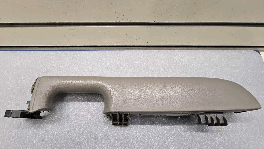 🔥99-02 Silverado SIERRATAHOE Door Panel ARMREST Front LEFT Handle LIGHT GRAY H1