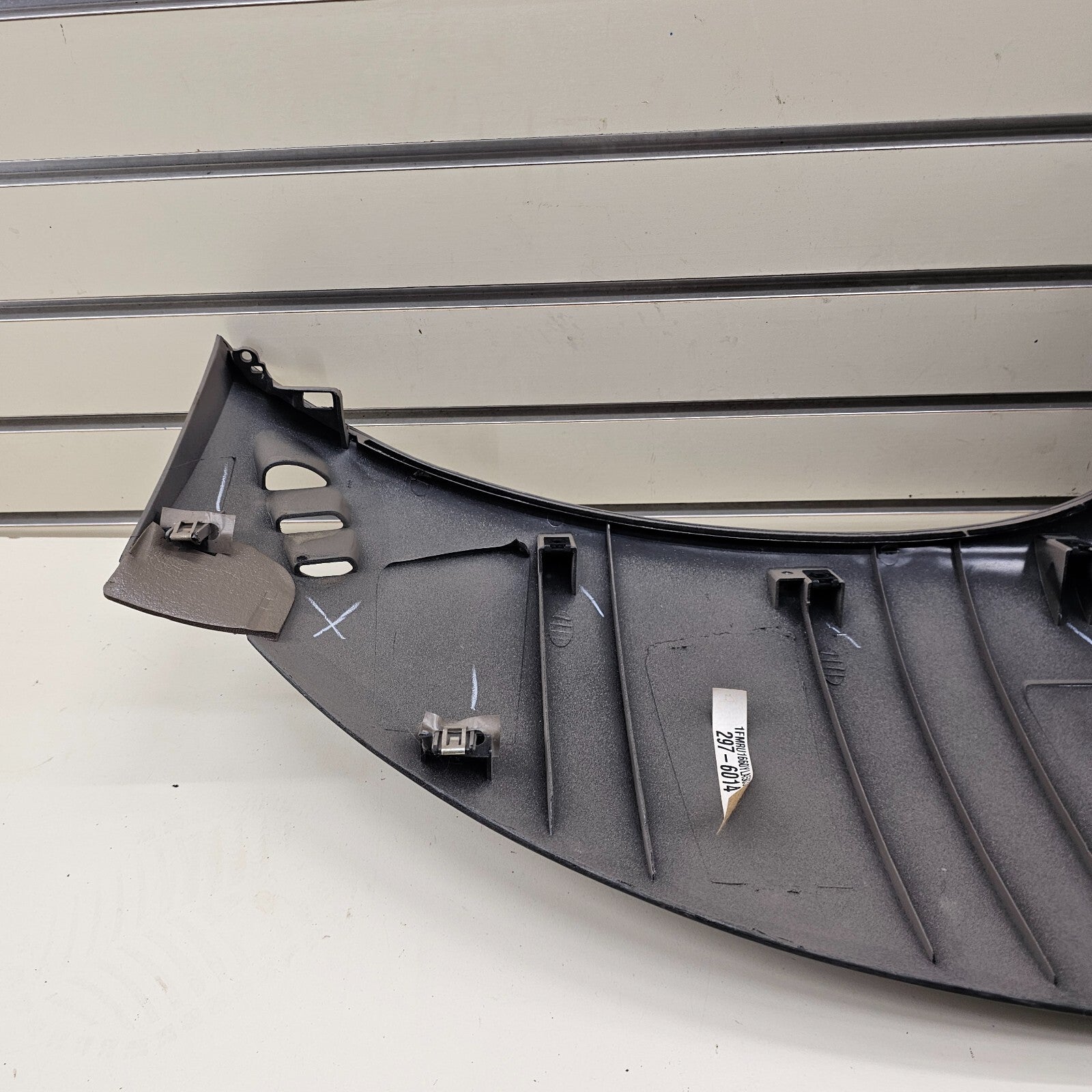 🔥97-03 Ford F150 EXPEDITION Upper DASH PAD Dashboard Panel Bezel Trim Tan DP2