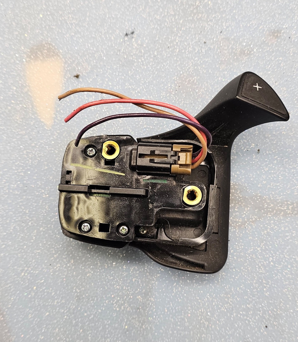 🔥2008-2010 CHEVROLET MALIBU SATURN AURA STEERING WHEEL RIGHT SWITCH CONTROL OEM