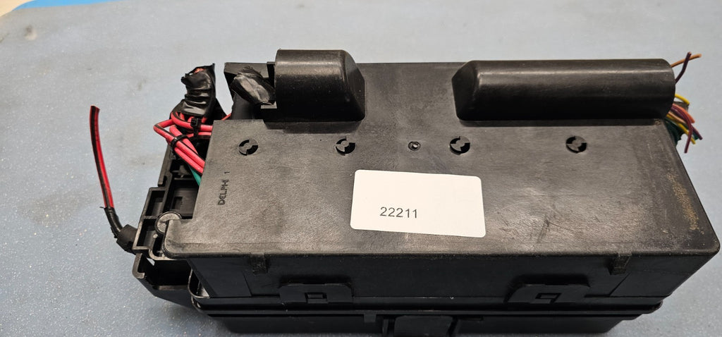 🔥09-12 Malibu Fuse Box Engine Wiring Harness Junction Block Integrated Module