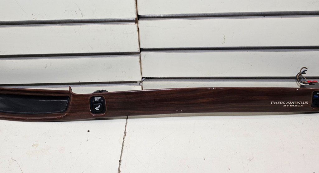 97-05 Buick Park Avenue Center Dash Heater Climate Control Bezel Trim Panel Wood