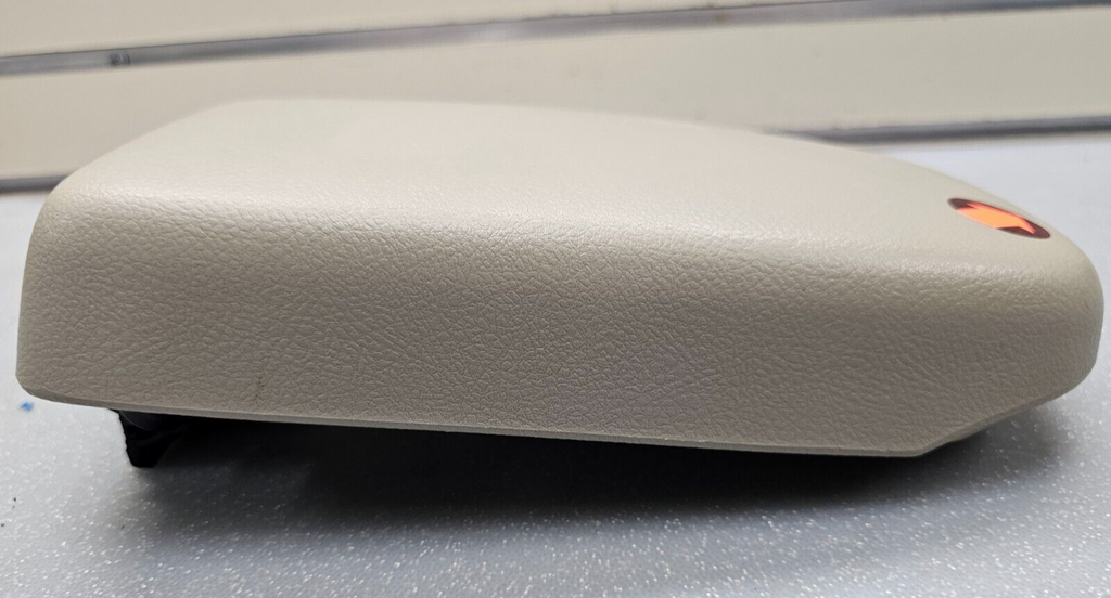 🔥09-13 TOYOTA COROLLA CENTER CONSOLE ARM REST LID TOP PAD COVER LT TAN ASSEMBLY
