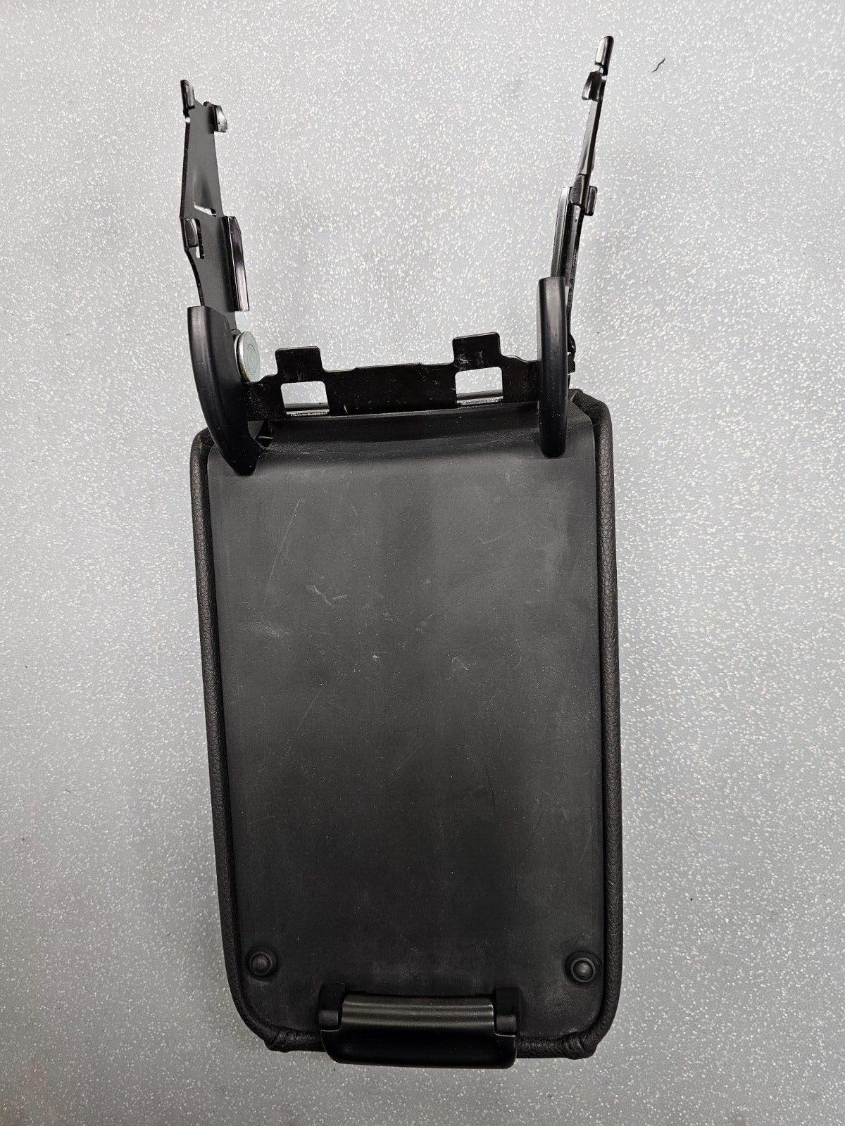 🔥11-12 Volkswagen Jetta Wagon Center Console Leather Armrest Lid Storage Black