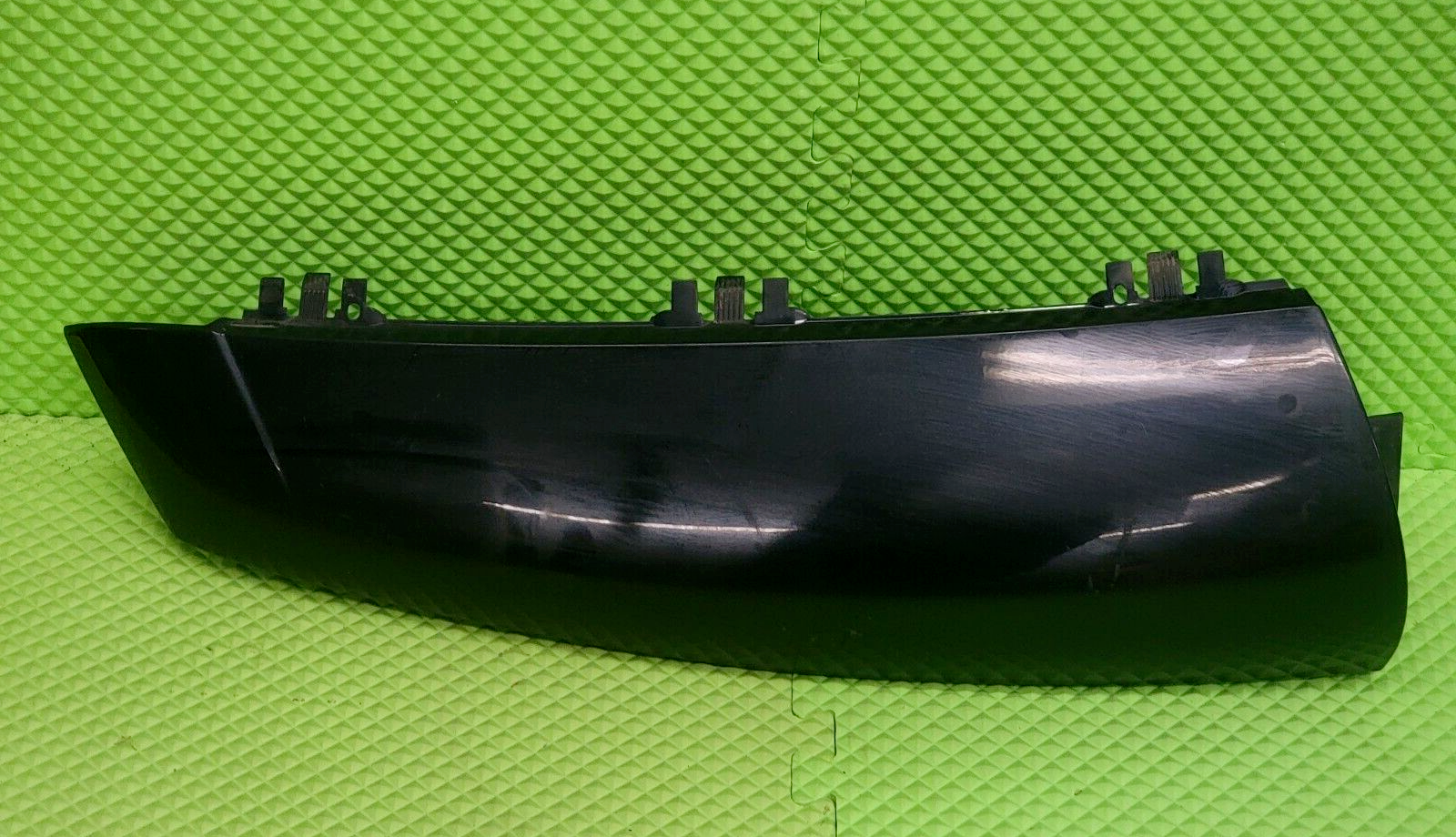 🔥2007-2014 CADILLAC ESCALADE REAR LEFT SIDE D PILLAR PANEL TRIM COVER BLACK