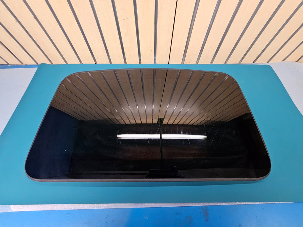 2006-2012 Ford Fusion Sun Roof Moon Roof Window Glass Lid Assembly Motorized OEM