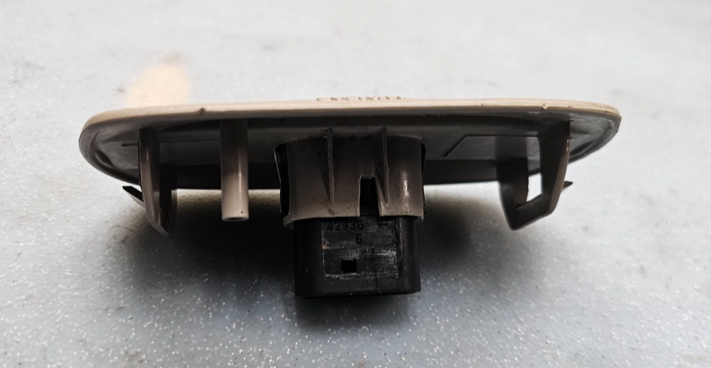 🔥03-11 Ford Crown Victoria Grand Marquis Left Driver Lumbar Seat Switch OEM TAN