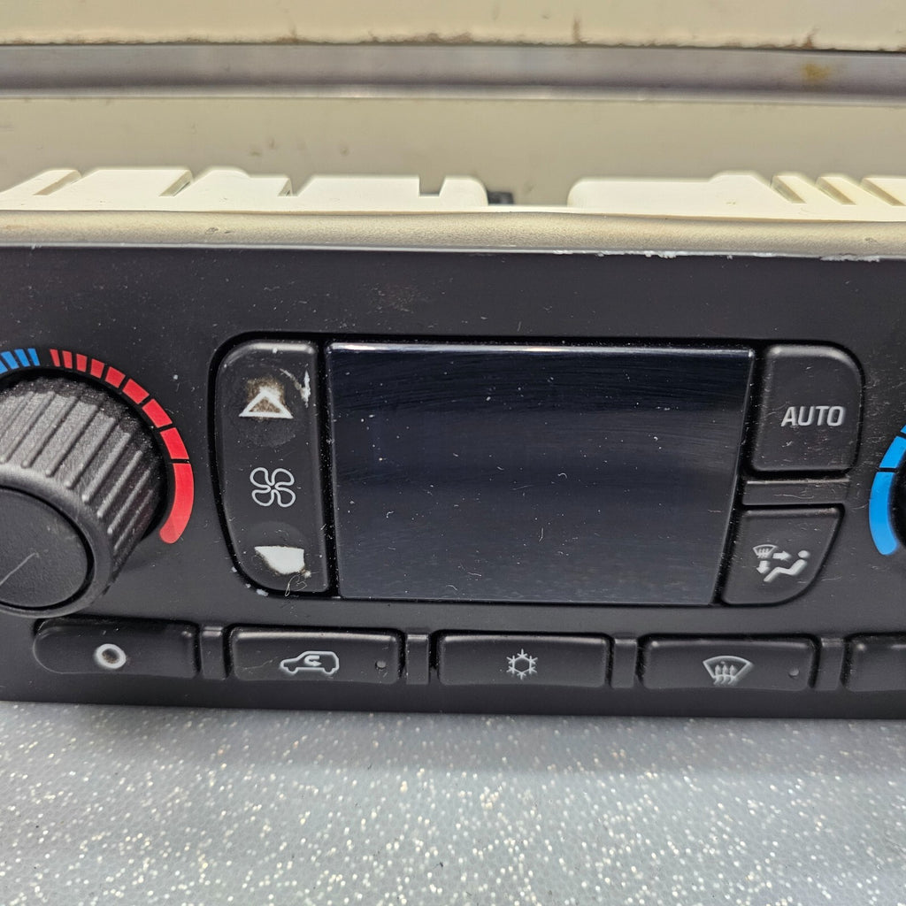 🔥03-09 Silverado SIERRA DASH AC A/C Heater Temperature Climate Control Digital
