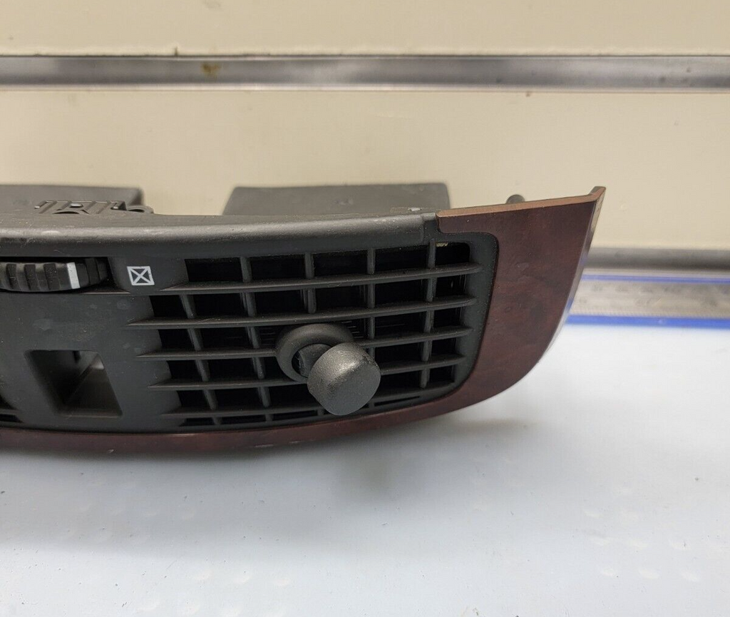 🔥03-07 CADILLAC CTS CENTER DASH Bezel DUAL AIR VENT Assembly TRIM WOODGRAIN