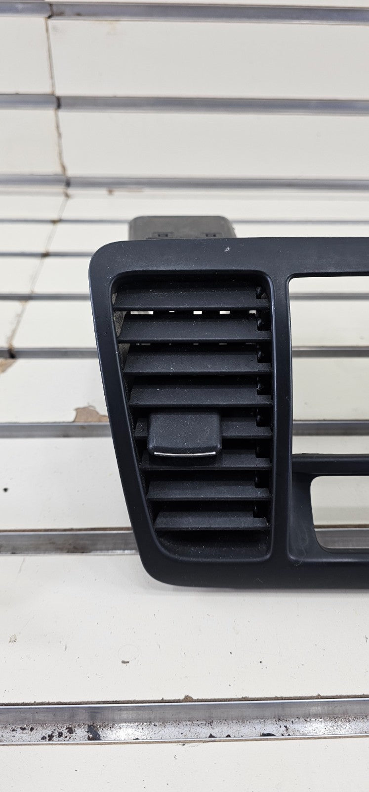 🔥04-09 Legacy Outback Front Center Dash Air Vent Heater Conditioning Black OEM
