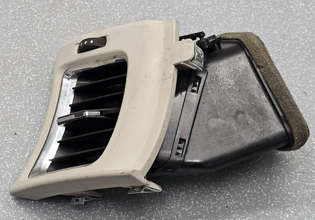 08-14 Cadillac CTS Dash Right Passenger Air Vent Heater Conditioning LT Tan VT35