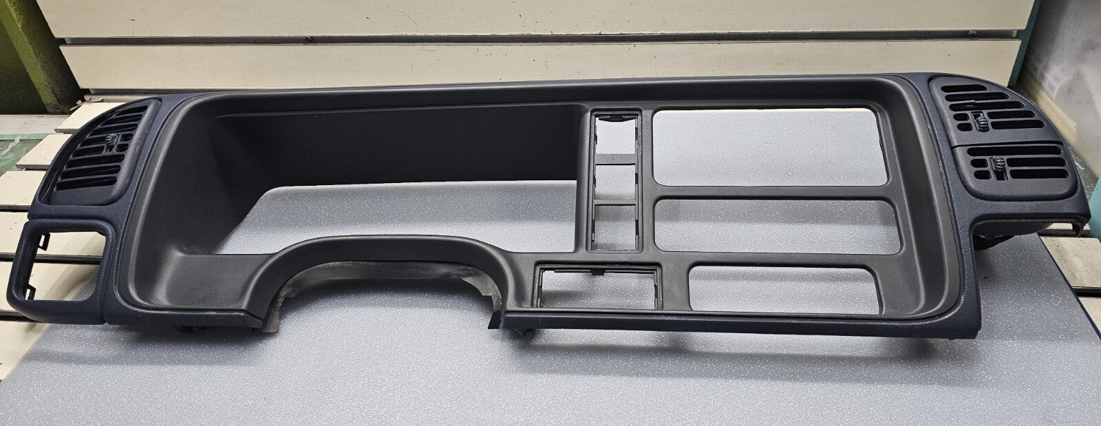 🔥95-99 CHEVY TRUCK C/K Instrument Cluster Gauge Speedo Dash Bezel Panel BLUE C3
