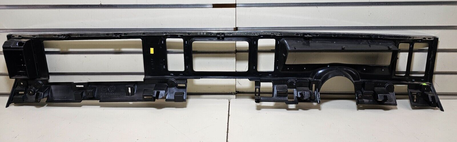 🔥96-99 BUICK LESABRE DASH SPEEDOMETER INSTRUIMENT CLUSTER BEZEL TRIM PANE BLACK