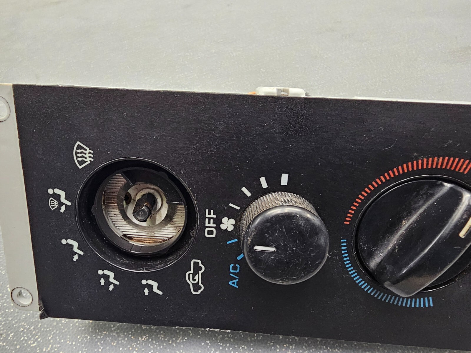 🔥94-97 DODGE RAM DASH AC HEATER TEMPERATURE CLIMATE CONTROL UNIT AIR CODITIONER