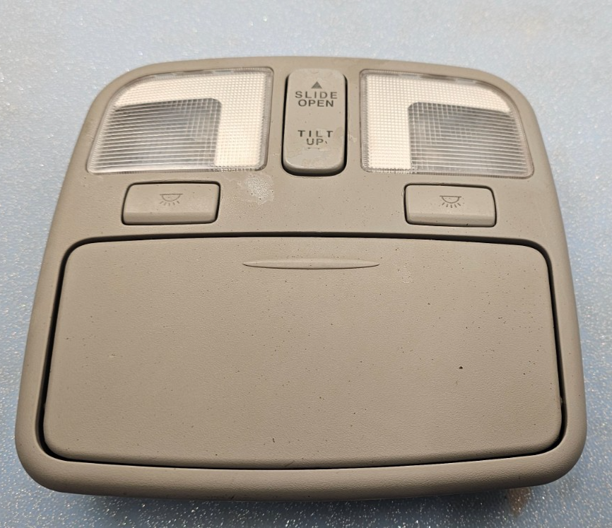 06-10 Hyundai Sonata Overhead Console Dome Map Light Lamp Storage Assembly Tan