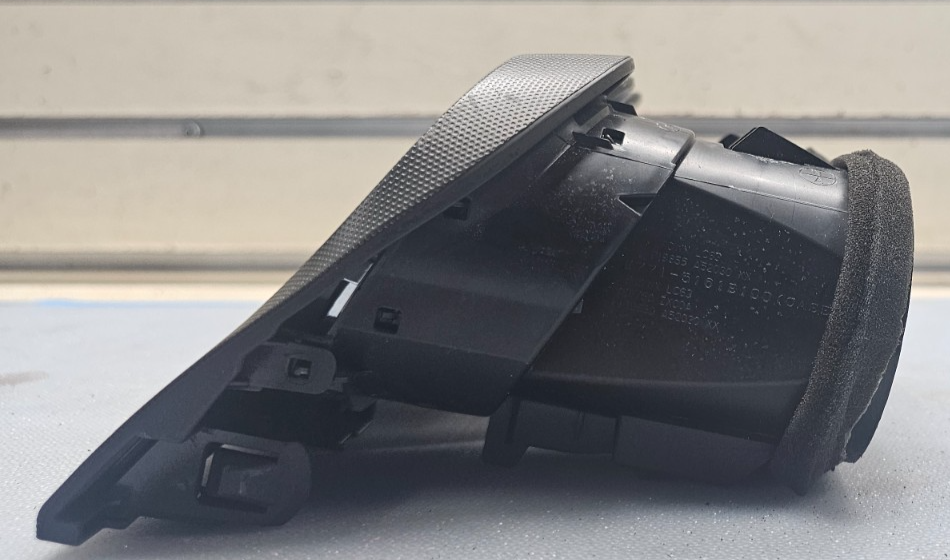 🔥07-12 Nissan ALTIMA0 Dash Center AC HEATER AIR MIDDLE VENT TRIM BLACK