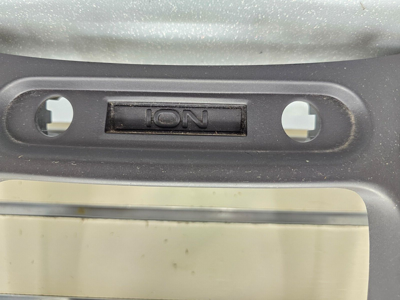 🔥03-07 Saturn Ion Dash Radio AC Climate Control Bezel Assembly Trim Panel BLACK