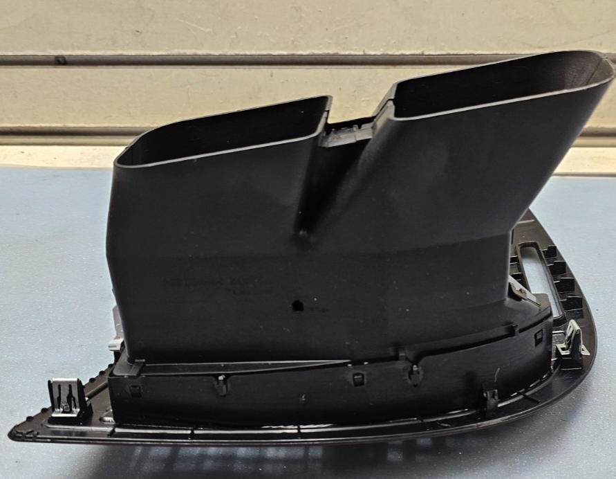 🔥05-09 Saab 9-7x Front Center Dash Radio Stereo Display Trim Panel Bezel Wood