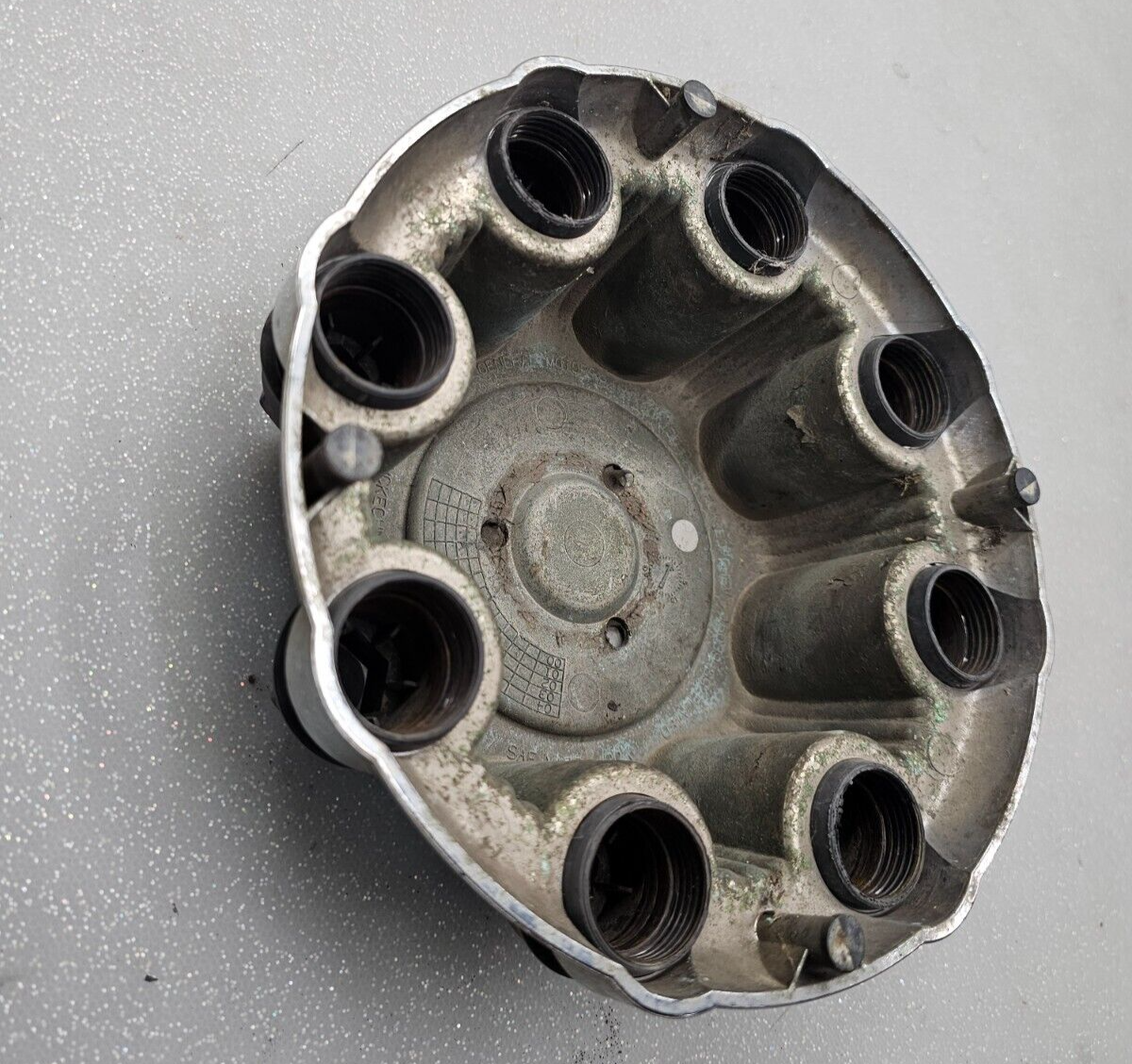 01-10 Chevy Express Silverado Suburban Front Rear Wheel Center Cap Hubcap Cover