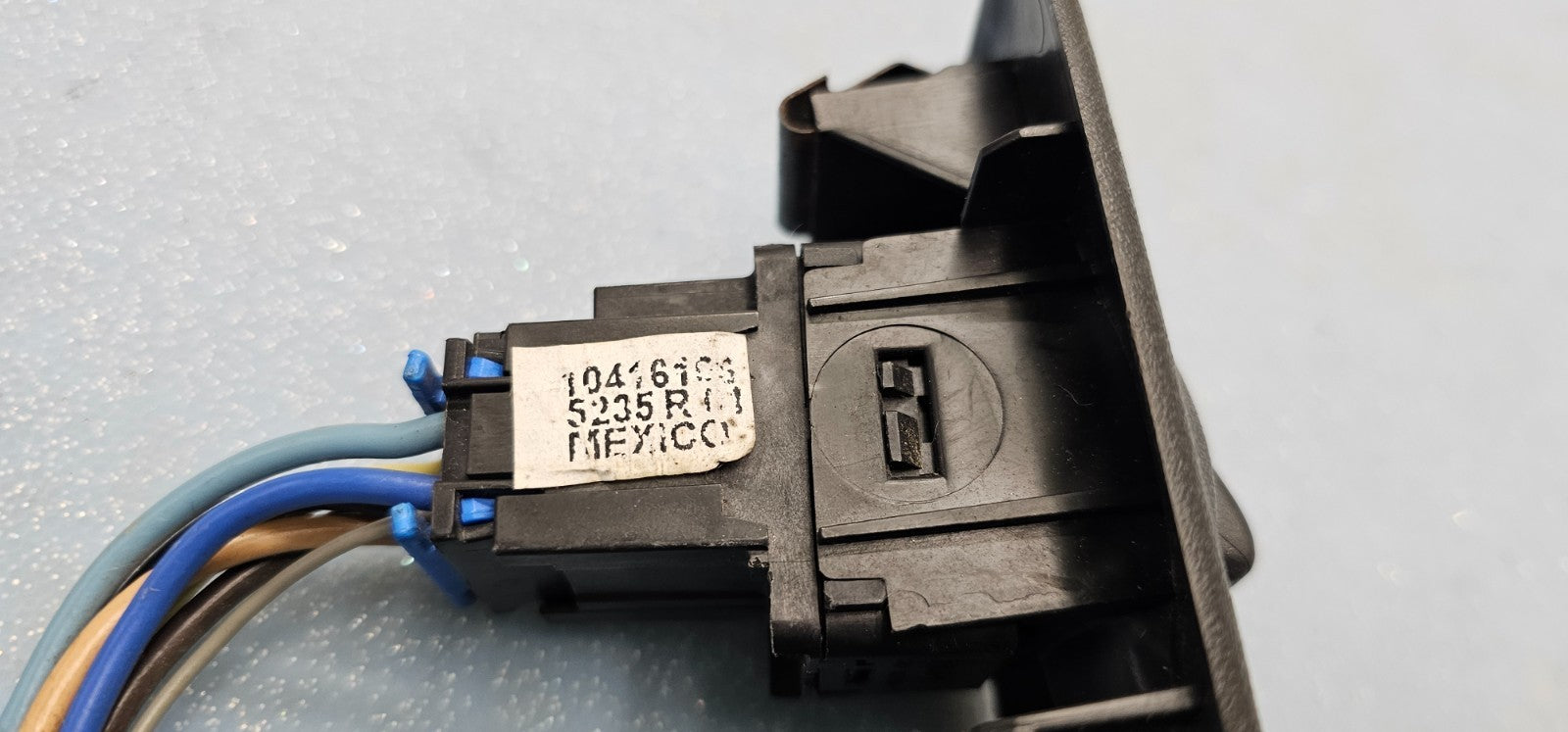 🔥99-05 Chevy Venture Right Passenger Power Window Switch Black Oem