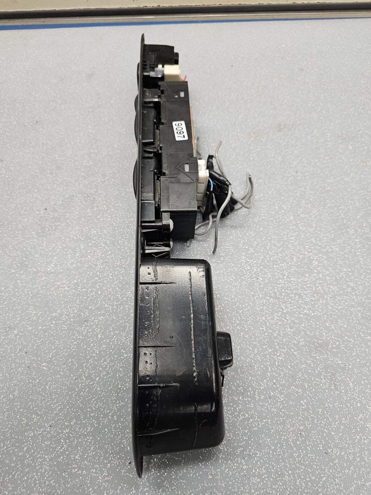 02-06 Camry Sienna Front Left Driver Master Power Window Switch Assembly Black