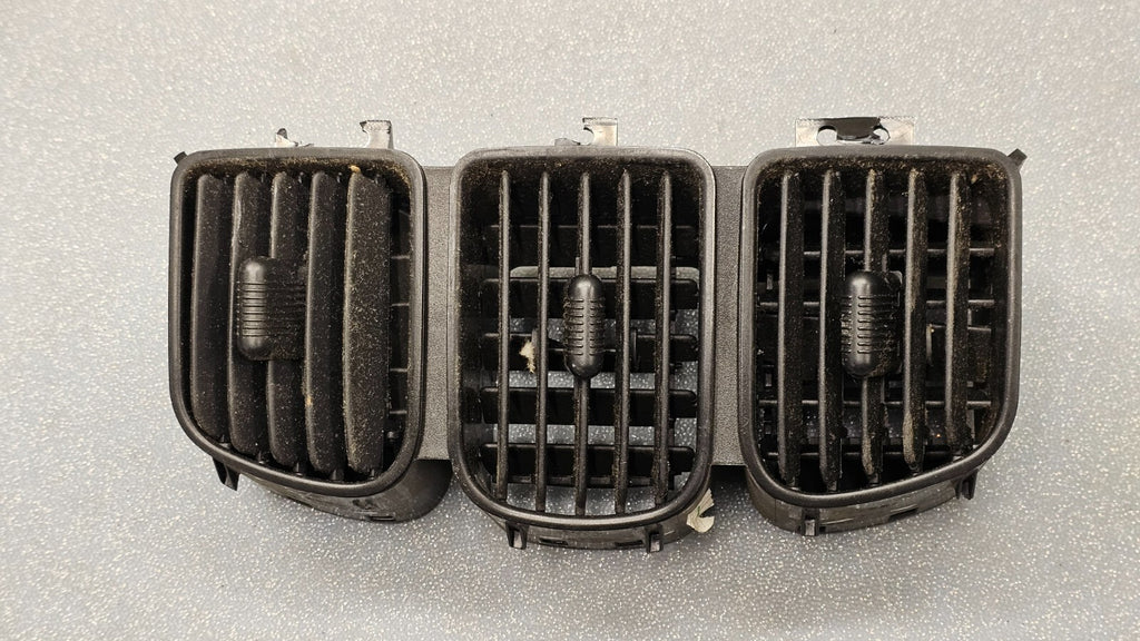 🔥 01-07 Dodge Grand Caravan Dash Center Air Vents A/C AC Heater Panel  Black