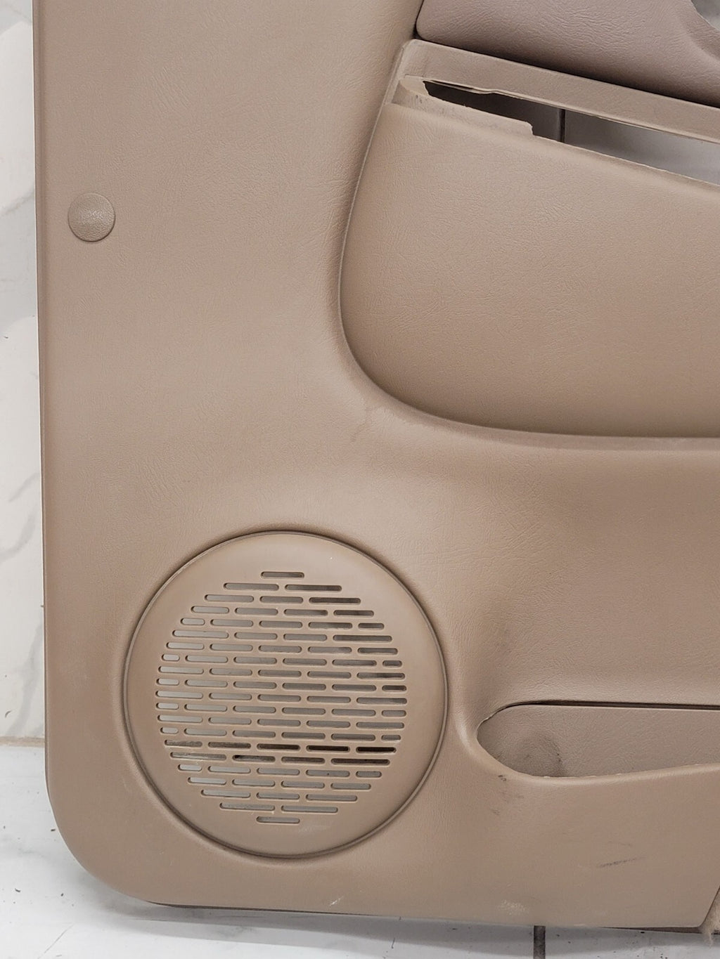 98-04 Chevy Blazer Jimmy S-10 GMC Sonoma Front Door Panels AUTO OEM RIGHT TAN