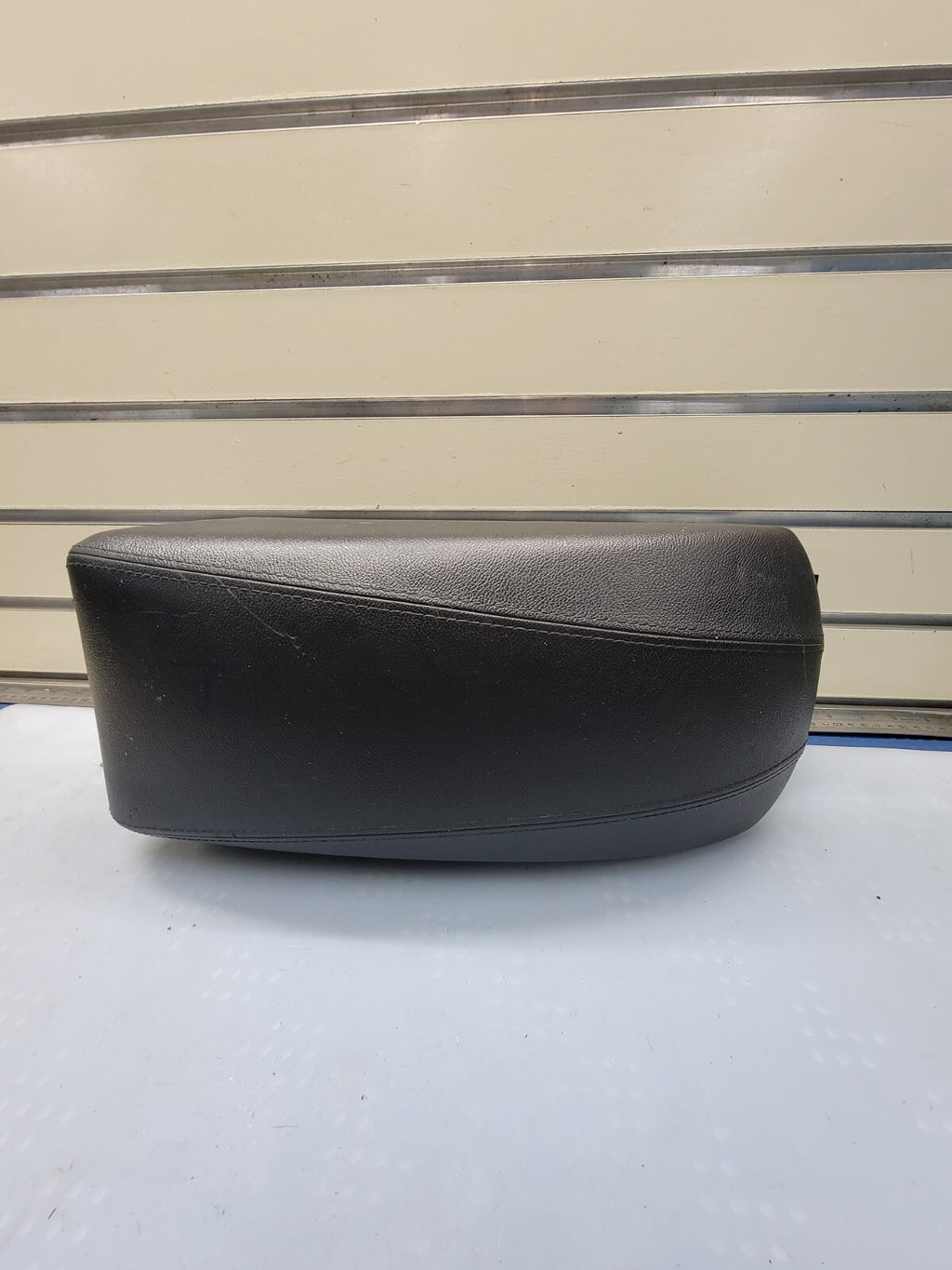 🔥11-14 HYUNDAI SONATA CENTER CONSOLE ARM REST ARMREST LID COVER TOP BLACK OEM