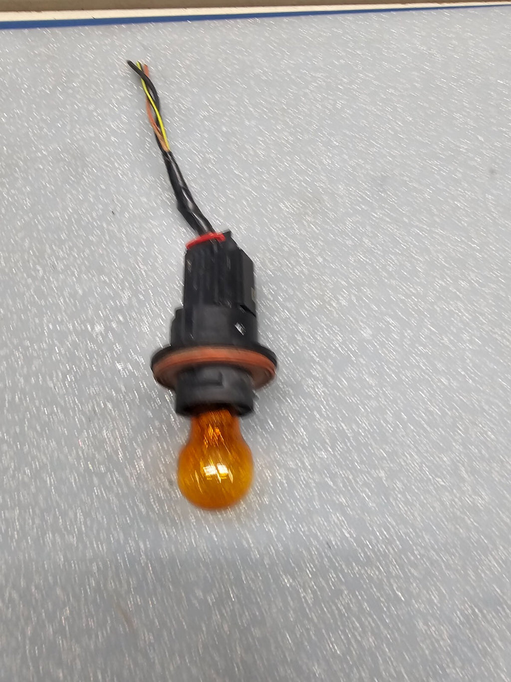 🔥01-05 Chrysler PT Cruiser Turn Signal Light Marker Lamp Bulb Socket Flasher
