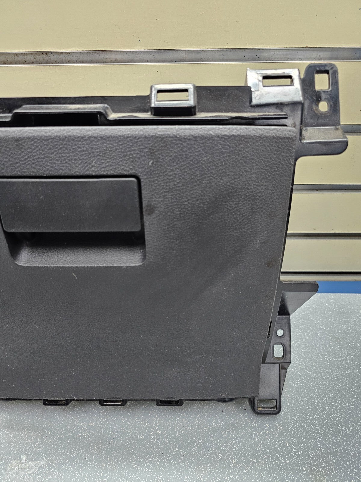 🔥09-12 Dodge Ram Center Console Dash Folding Cup Drink Holder Assembly DK Slate