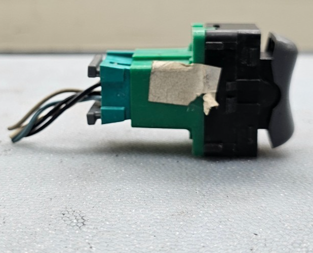 🔥97-05 GRAND PRIX VENTURE FRONT LEFT DRIVER POWER DOOR LOCK SWITCH PUSH BUTTON