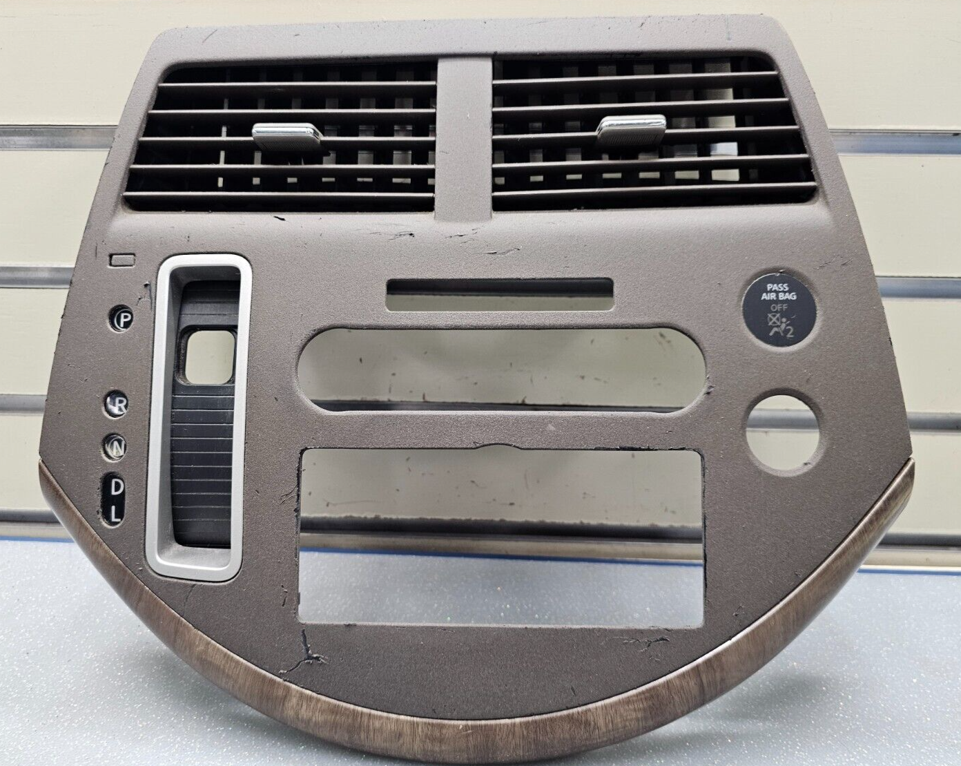 🔥07-09 Quest Dash FM Radio Stereo Display Climate Navigation Bezel Tan/WOOD