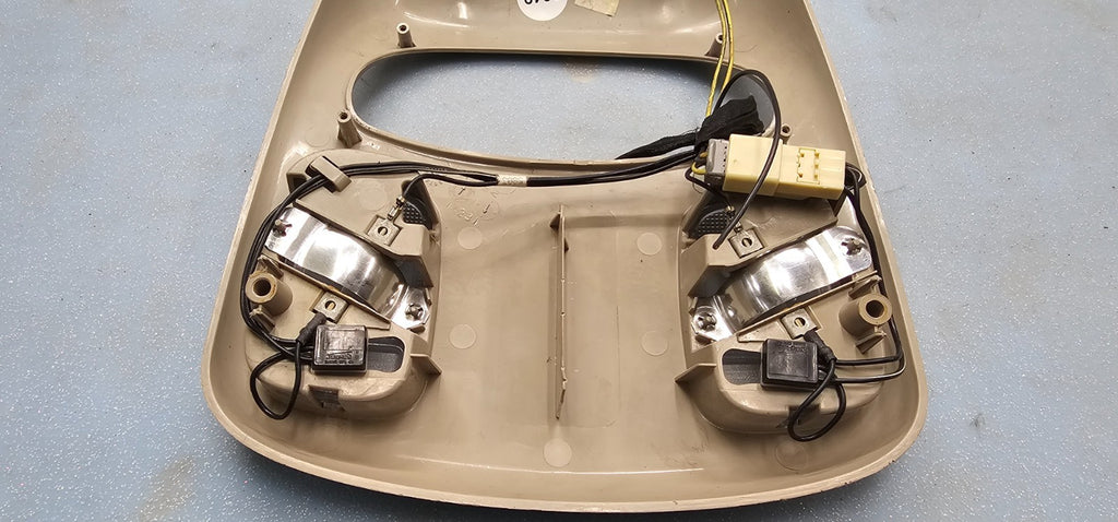 🔥02-05 Dodge Ram Overhead Console Map Dome Light Lamp Storage Assembly Tan