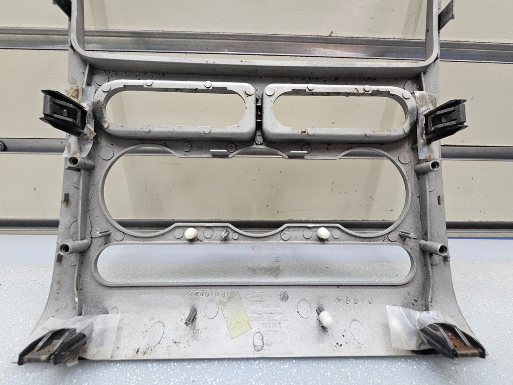 🔥2007 - 2010 Ford Edge Center Dash Bezel Radio Storage Climate Control SILVER