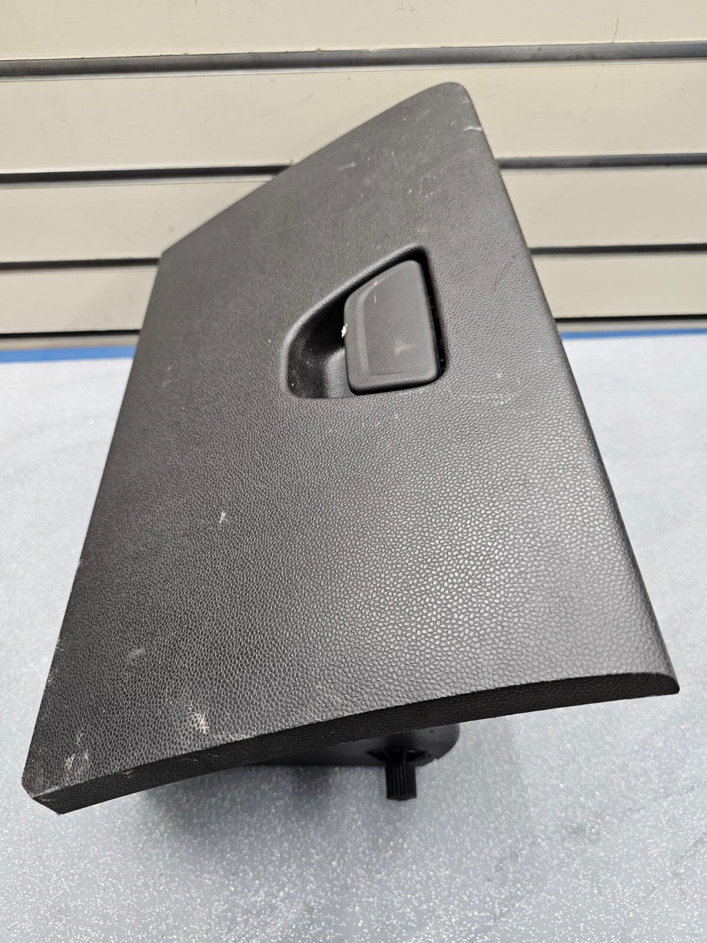 11-19 Ford Fiesta Dash Glove Box Compartment Storage Handle Assembly Black OEM