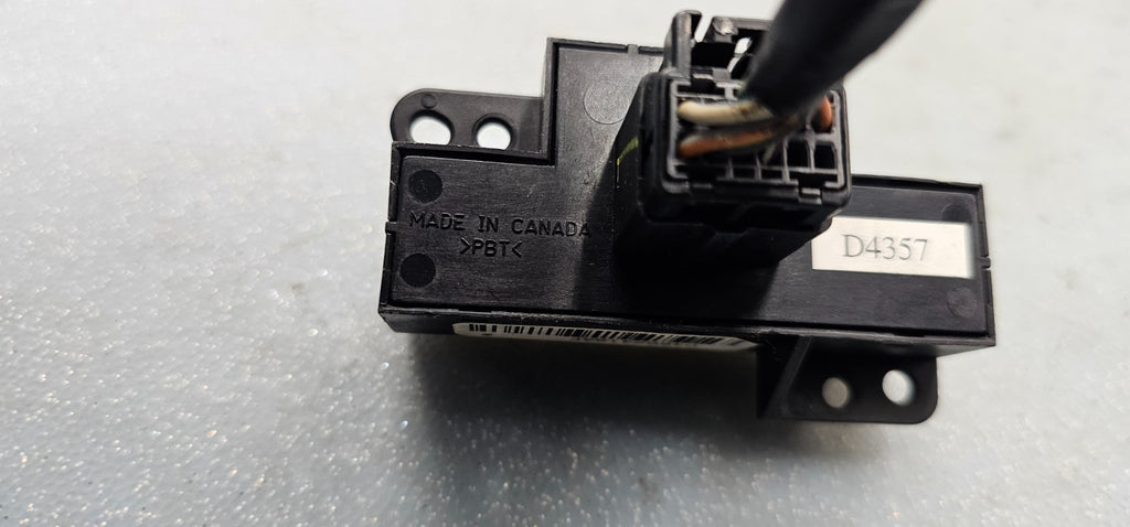 🔥05-10 Chrysler 300 Grand Caravan Hazard Warning Light Control Switch Black OEM