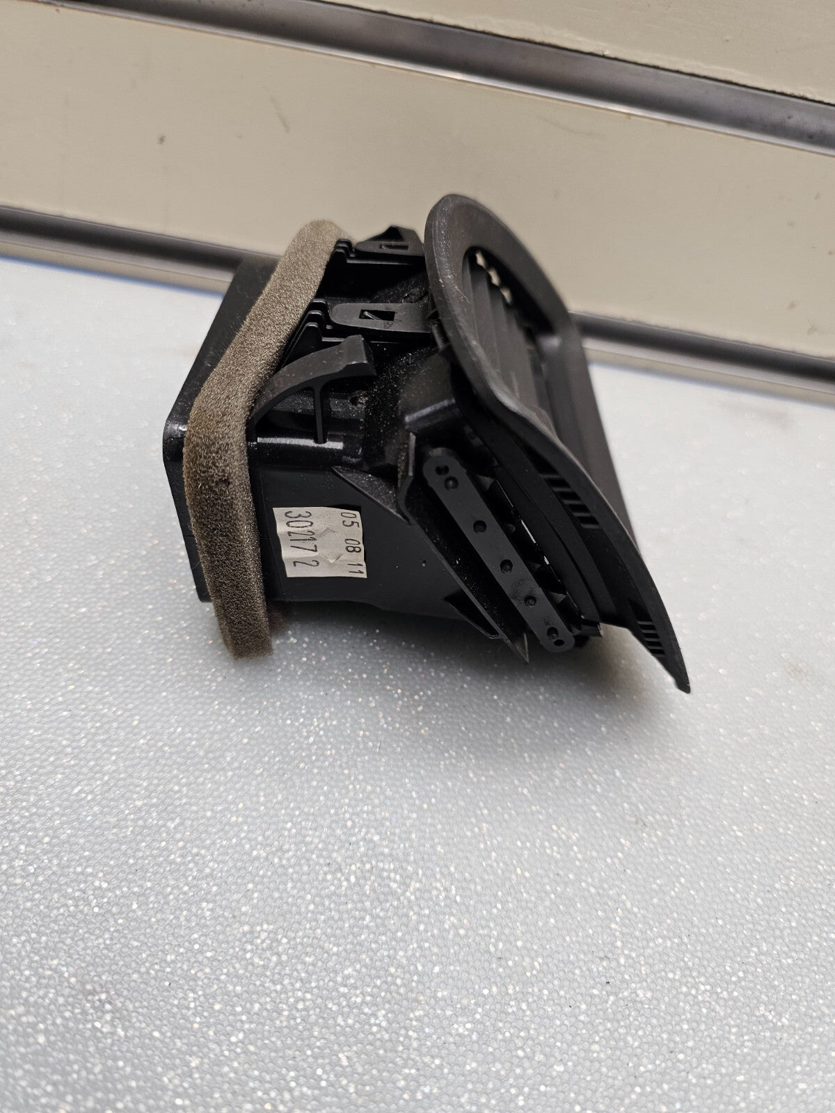 🔥08-12 Chevy MALIBU Dash A/C Heater AIR VENT Front LEFT Driver Side BLACK VT46
