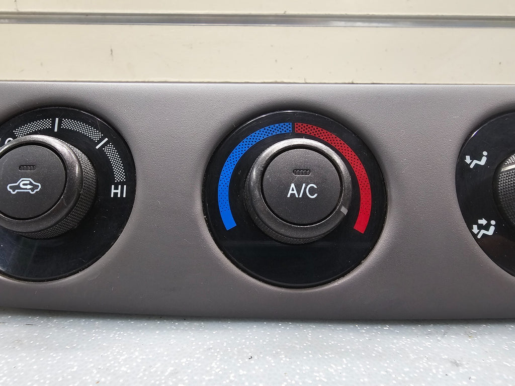 02-06 TOYOTA CAMRY Dash A/C Temperature Heater Climate Control Panel Ventilator