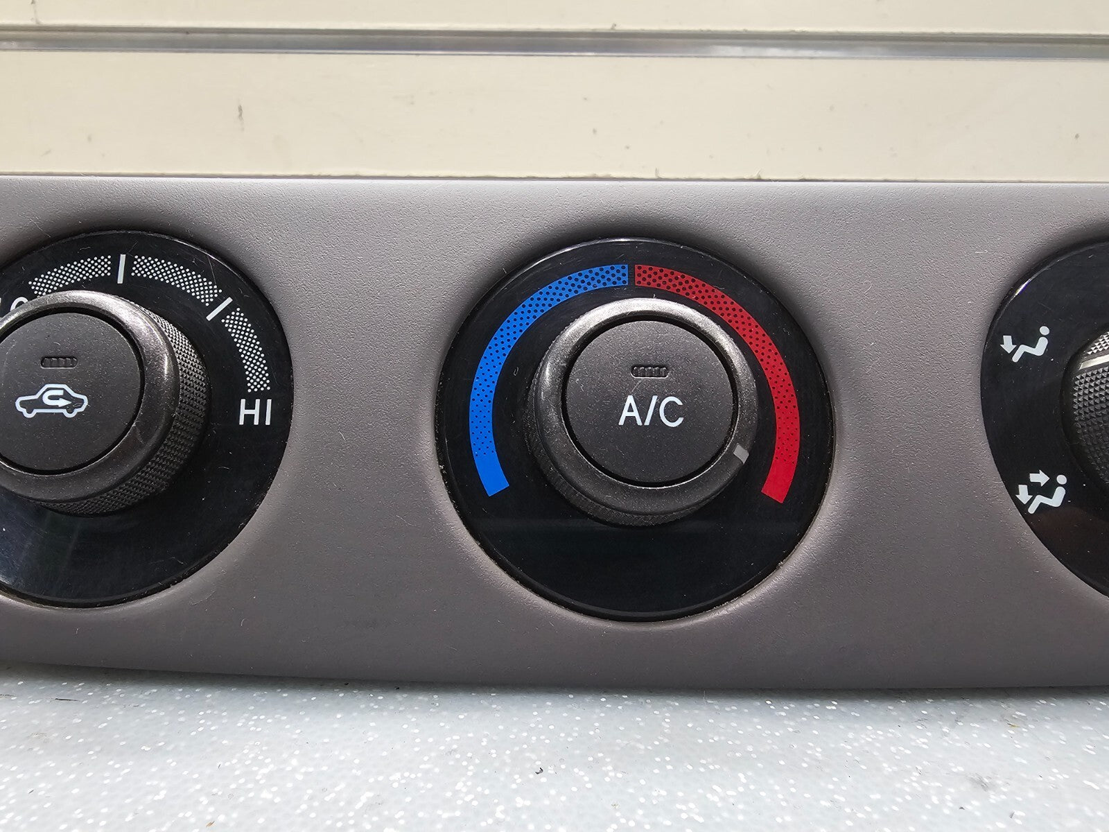 02-06 TOYOTA CAMRY Dash A/C Temperature Heater Climate Control Panel Ventilator