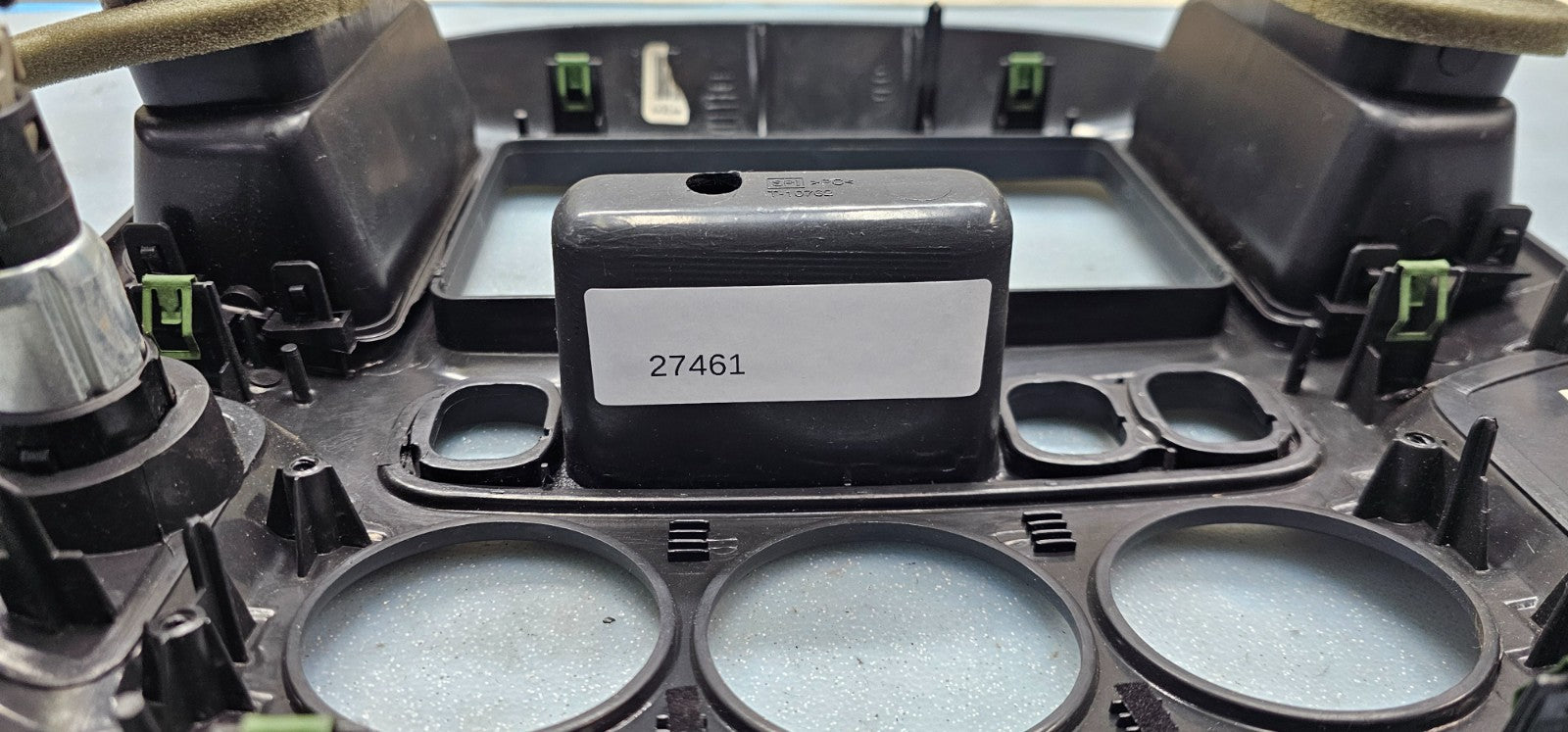 🔥01-07 FORD ESCAPE CENTER DASH RADIO A/C CLIMATE TRIM BEZEL BLACK OEM