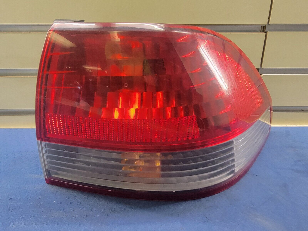 🔥2001-2002 Honda Accord Sedan Rear Right Passenger Tail Light  OEM