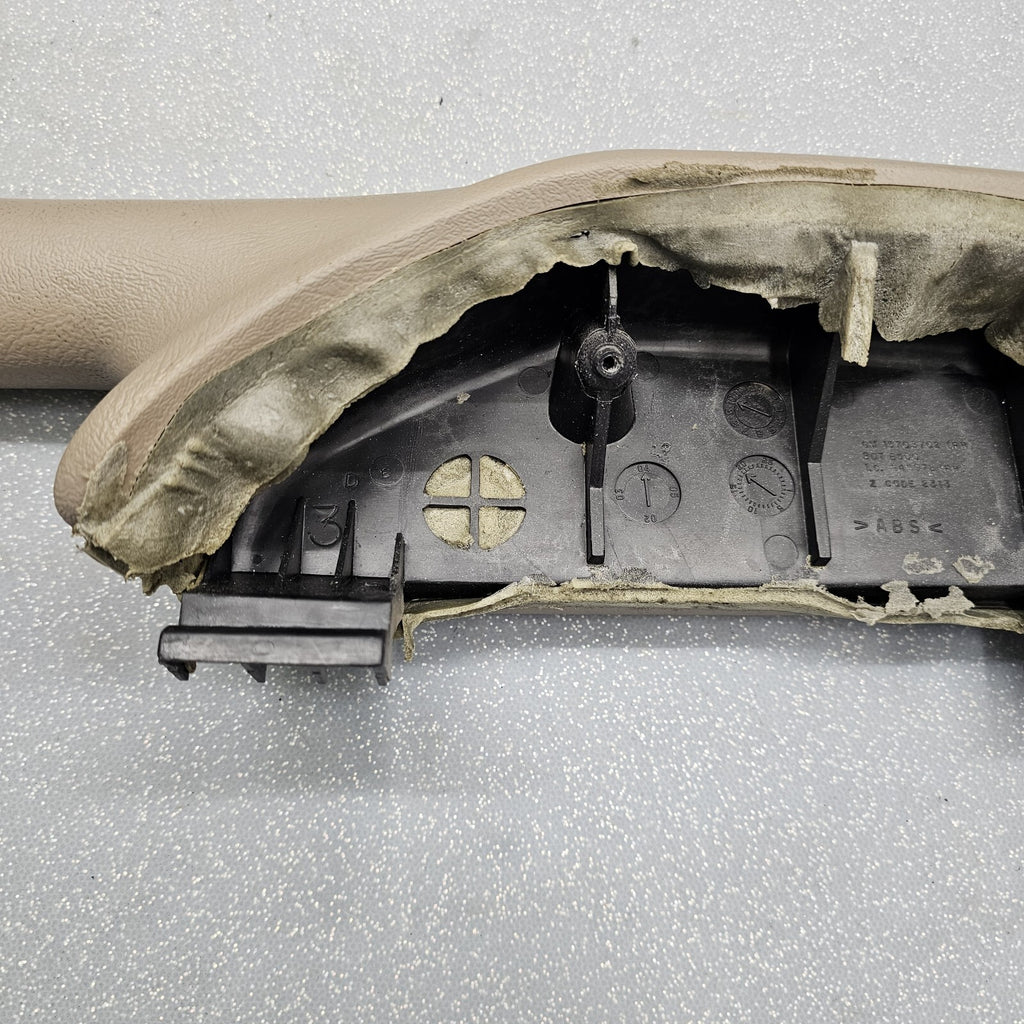 🔥2003-2006 Chevrolet GMC Silverado Tahoe Front Right Door Armrest Handle TAN H2