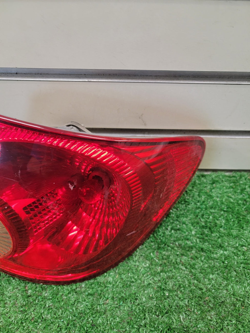 🔥03-08 Toyota Corolla Tail Light Lamp Assembly  Rear Right Passenger Chrome