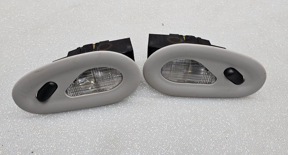 🔥03-06 Ford Expedition Excursion Rear Dome Map Lights Both LH & RH (Pair) Grey