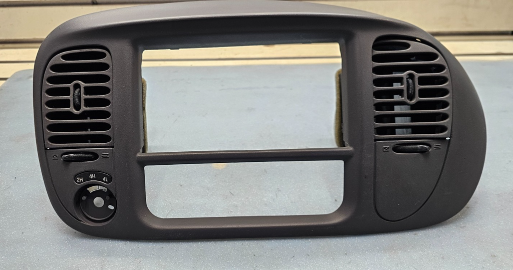 🔥97-03 Ford F-150 Dash Radio Stereo Climate BEZEL Trim Panel Line DK GRAY B1