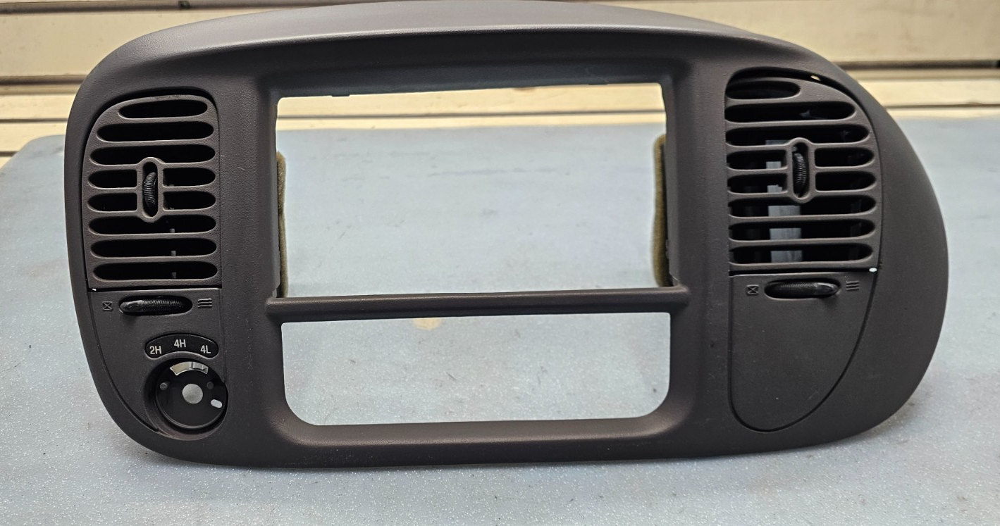 🔥97-03 Ford F-150 Dash Radio Stereo Climate BEZEL Trim Panel Line DK GRAY B1