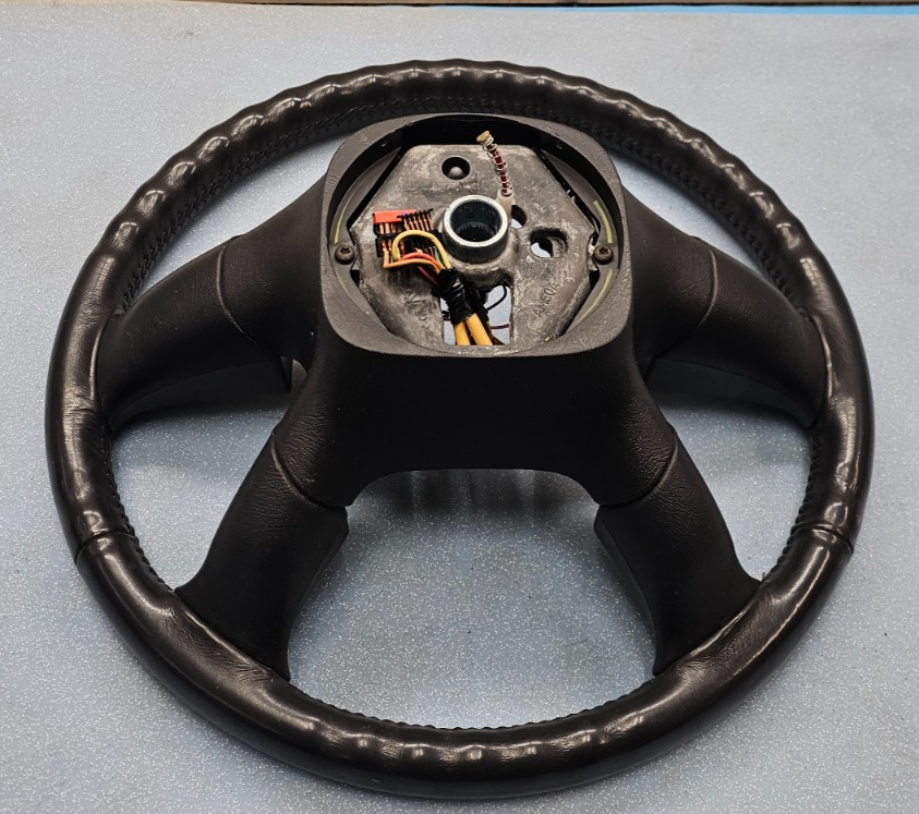 🔥02-09 Trailblazer Envoy SILVERADO SIERRA YUKON STEERING WHEEL LEATHER BLACK