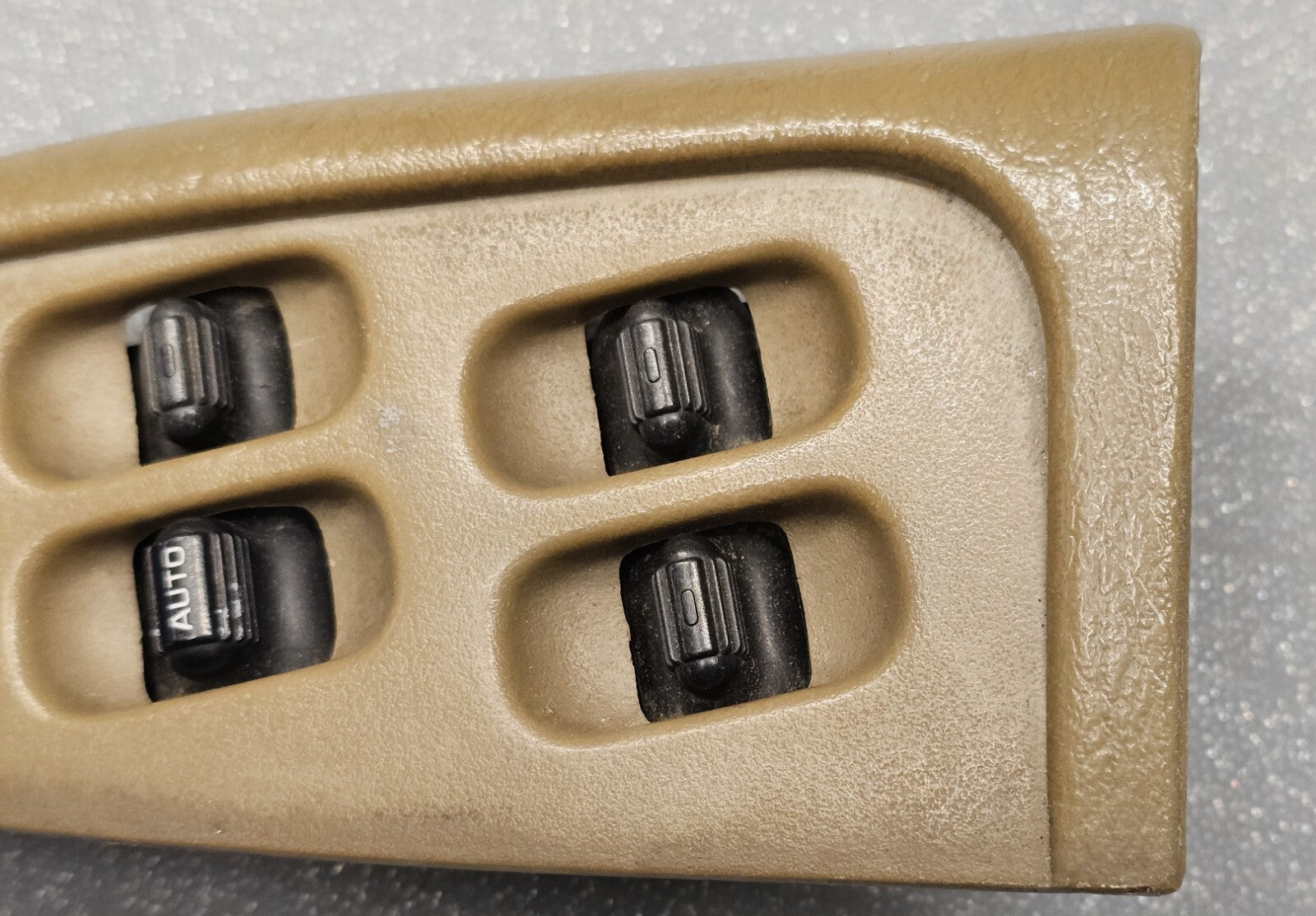 🔥99-04 Dodge Intrepid 300M Left Driver Master Power Window Control Switch Tan
