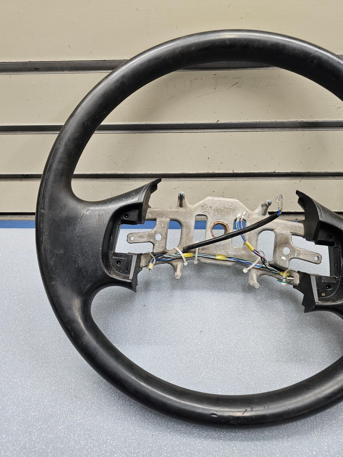 🔥1997-2003 Ford F-150 F-250 EXPEDITION Leather Steering Wheel Cruise Black OEM