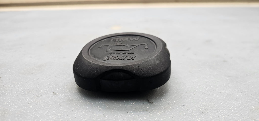 🔥90-10 BMW E36 E46 328 E39 528 E53 X5 Engine Oil Filler Cap Lid Castrol Black